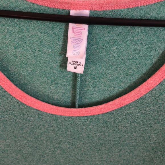 Lularoe top - Picture 3 of 4